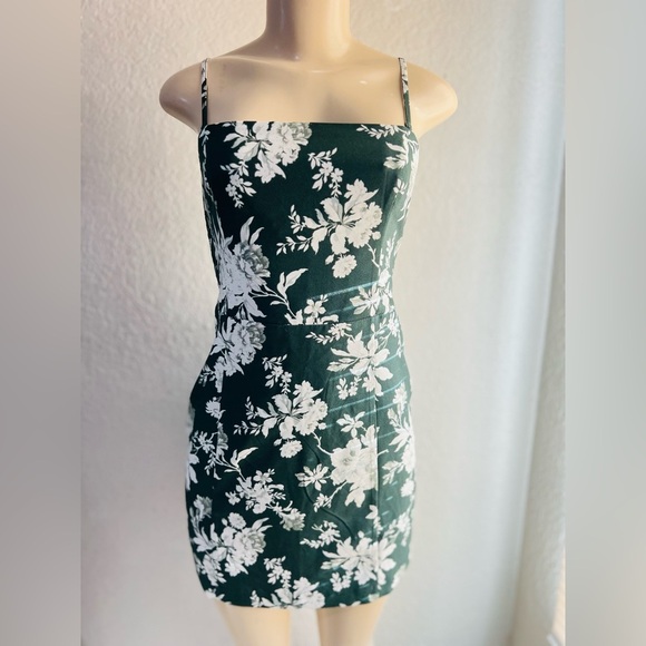 Abercrombie & fitch flower print women’s Strapless Mini Dress size small - Picture 16 of 16